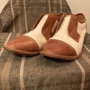Lucky Brand LK-Hailey Canvas & Leather Oxfords